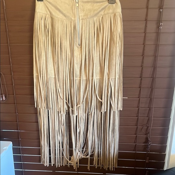 Cream Fringed Maxi Skirt for Resort Wear - Picture 3 of 8